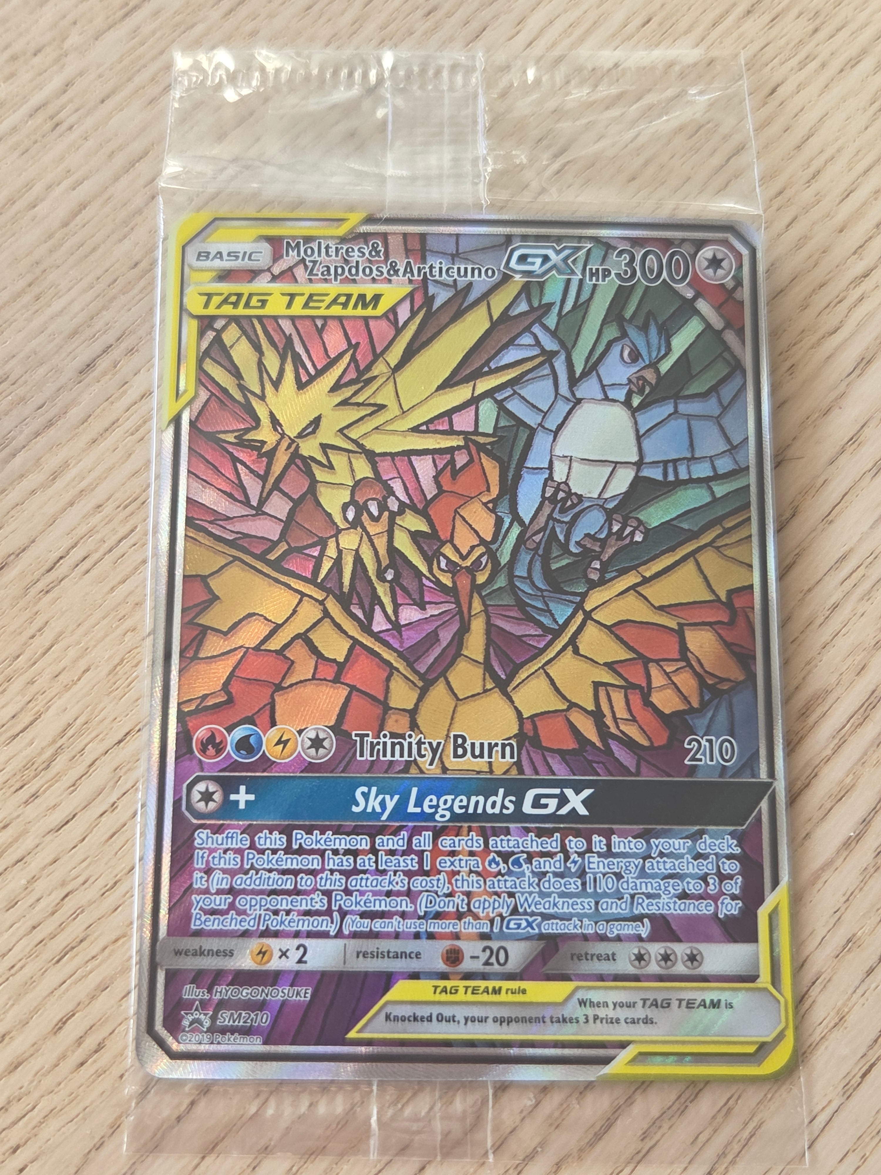 Sealed - Moltres & Zapdos & Articuno GX (SM 210)